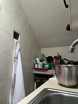 Rousse92 - Naked in the store 🥵