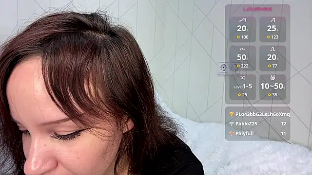 CherryJess - flash boobs