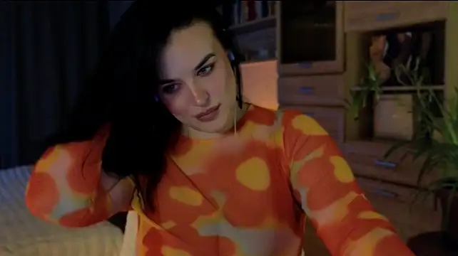 Act_avia - tease with hand bra