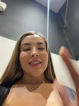 Alexa_seexy1 - Fucking or pussy in the public bathroom