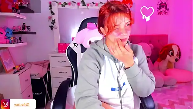 Vannessa__Shy - Naked