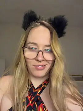 Peachyparisss - Sloppy head sucking dildo