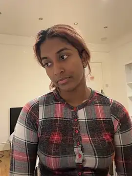 DonnaShy - Lingerie try-on, 3 outfits😘