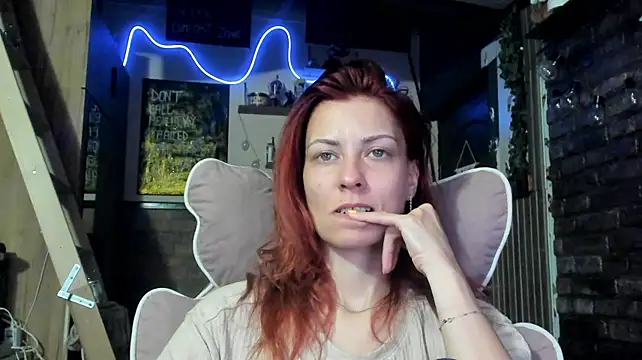 Karo123421 - 