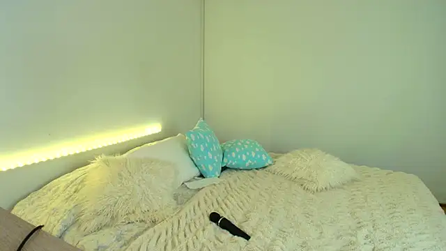 SamyJones9 - I want to suck your dick so much