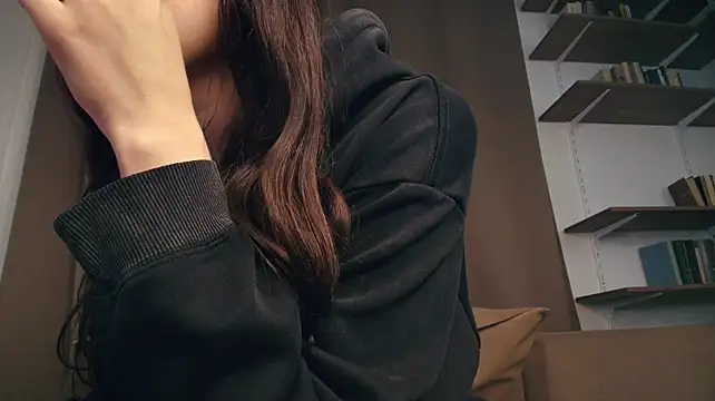 ArlineWiewel - 💕bend over and slap my sweet booty💕