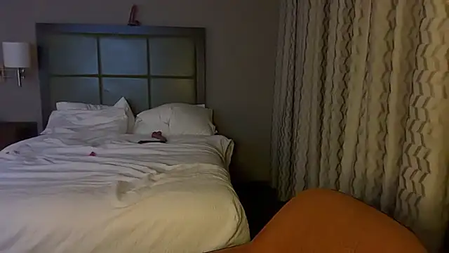 Allyanalangell - cum show