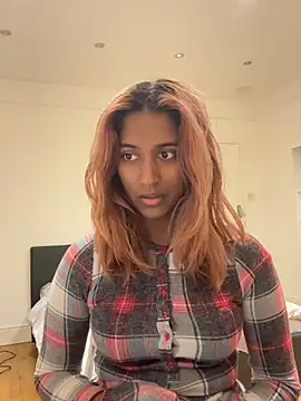 DonnaShy - Lingerie try-on, 3 outfits😘