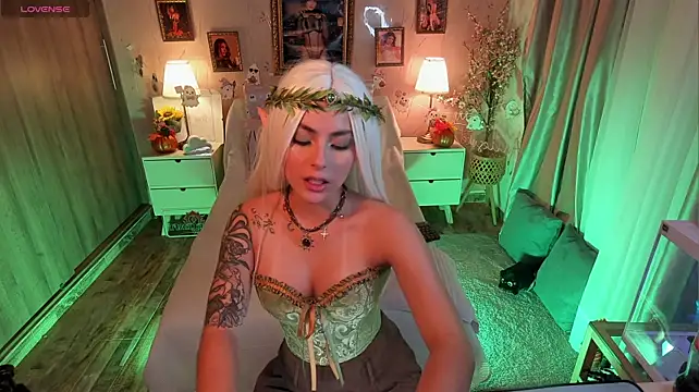 Annieesweett - spank ass + oil
