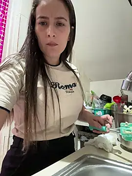 Rousse92 - Naked in the store 🥵