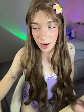 Tiffannyland - show ass and plug anal