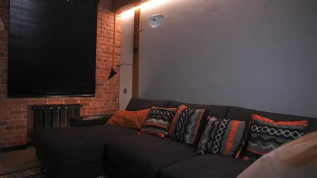Coco_schanel - Wiggle my bra