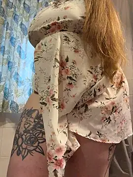 BootyfulVal - Hii!! Happy to see you!