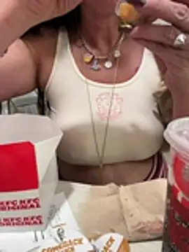 TheDime - Squirting show