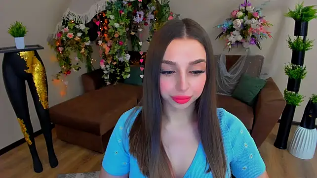 FlirtySpark's Live XXX Chat