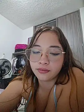 AliciaWhite_nt