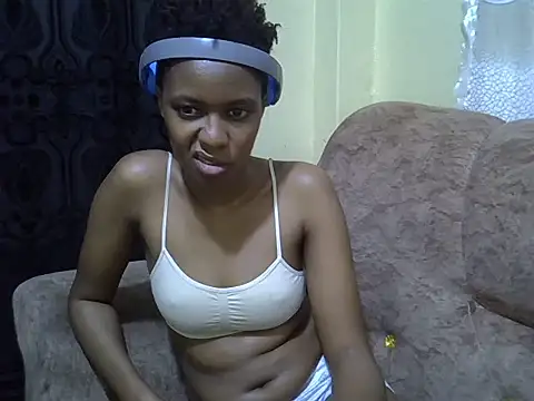 Ebony_beb - Am new here show some love ❤❤❤ and 😜