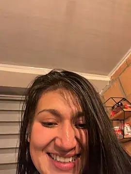 Magenta_Moon - Show de aceite (Show oil) 😋