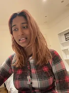 DonnaShy - Lingerie try-on, 3 outfits😘