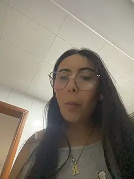 CAT_DOL - FULL NAKED AND DEEPTHROAT