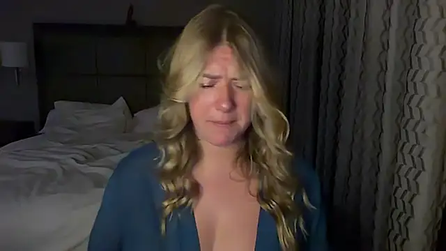 Allyanalangell - cum show