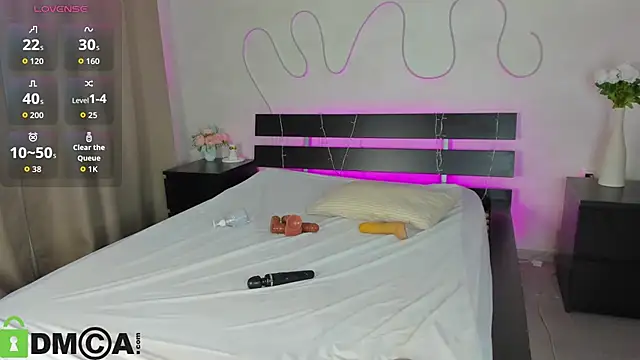 Stasy_Traiin - pussy on camera