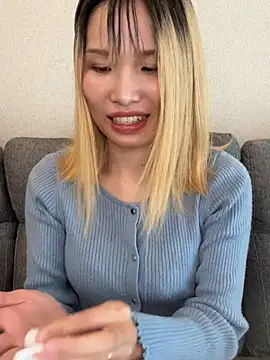 Una2001 - 今日の下着チェック✅