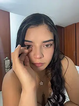Eileensophi - KISSES FROM EILEEN