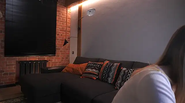 Coco_schanel - Wiggle my bra