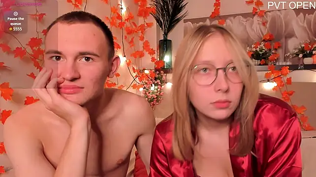 Sweety_Love4u - My naked tits for you 5 min