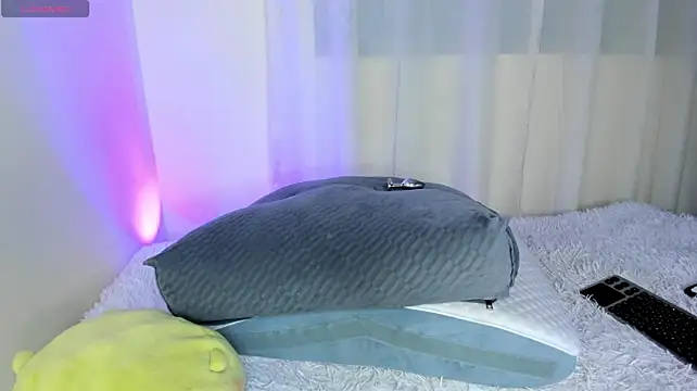 Deyna - Show anal with dildo small