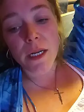 BettyandGold - 5 Push ups