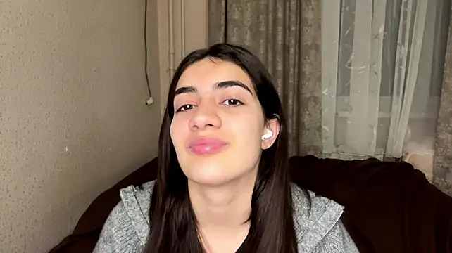 Ledi_Asthik - Feet show
