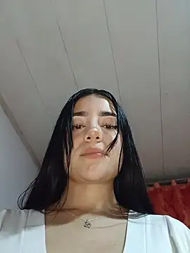 Sofiaa_Duque - Fingering pussy in doggy🫣