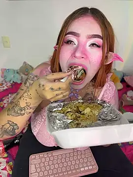 Tetonic_04 - suck my tits ❤️😍