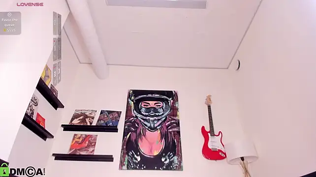 Lollyy_poopp - oil on juicy ass