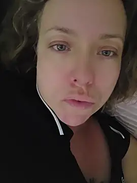 Julimonroe - Fuck my banana split dildo 💦