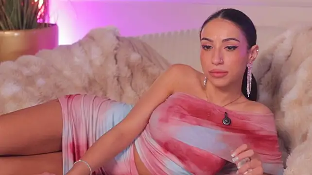 Anais_Bloom - Get Me Hot