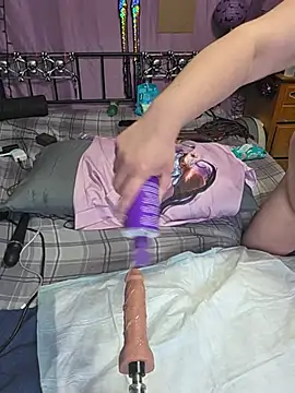 BabygurlJay - Squirt in cup and drink it
