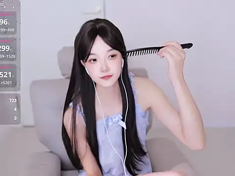 Banban-112233 - 全裸不漏点三分钟