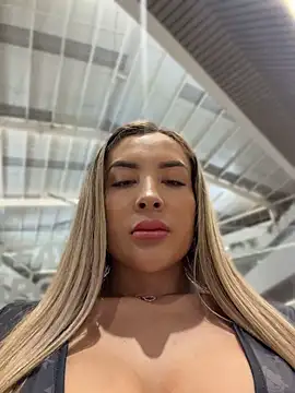 Alexa_seexy1 - Fucking or pussy in the public bathroom