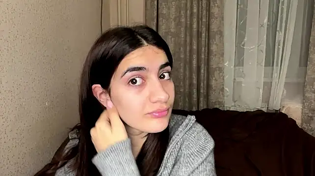 Ledi_Asthik - Feet show