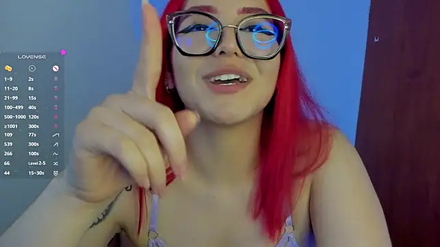 GoonetteeMessy - Spit your cock while sucking it🍆