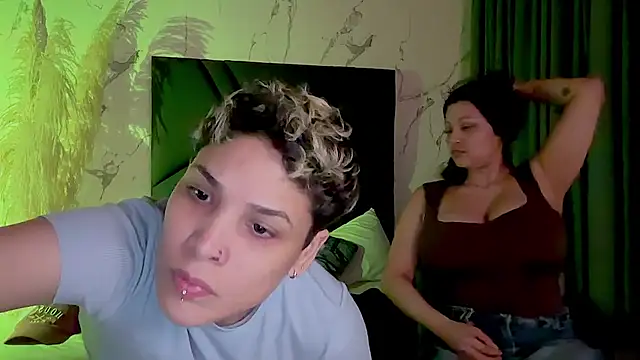 Marcella_and_laura - SUCK BOOBS!!