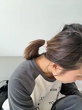 Qscgy11 - 舔脚趾