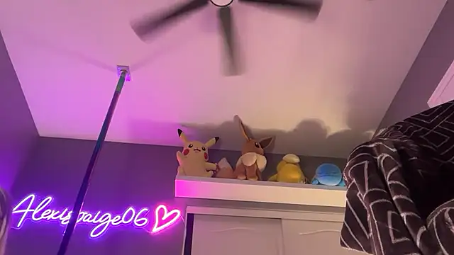 Alexispaige06 - UPSHORTS POVVV
