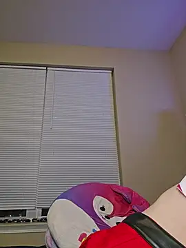 AmethystFoxx - Stretch ass w/ thickest realistic dildo