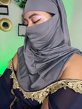 Isa-anbar - DILDO IN MY PUSSY 😈