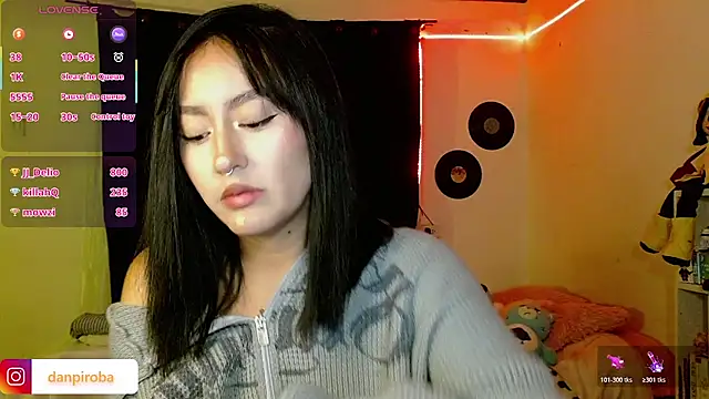 Ludo_kitty - play whit dildo