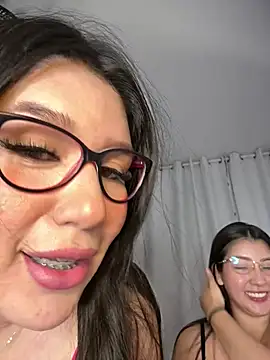 Licky_lu - playing with my friend riding a dildo